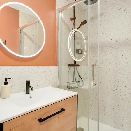 L'elégance Du Centre - Gare Congrès - Parking - T3 Appartement *